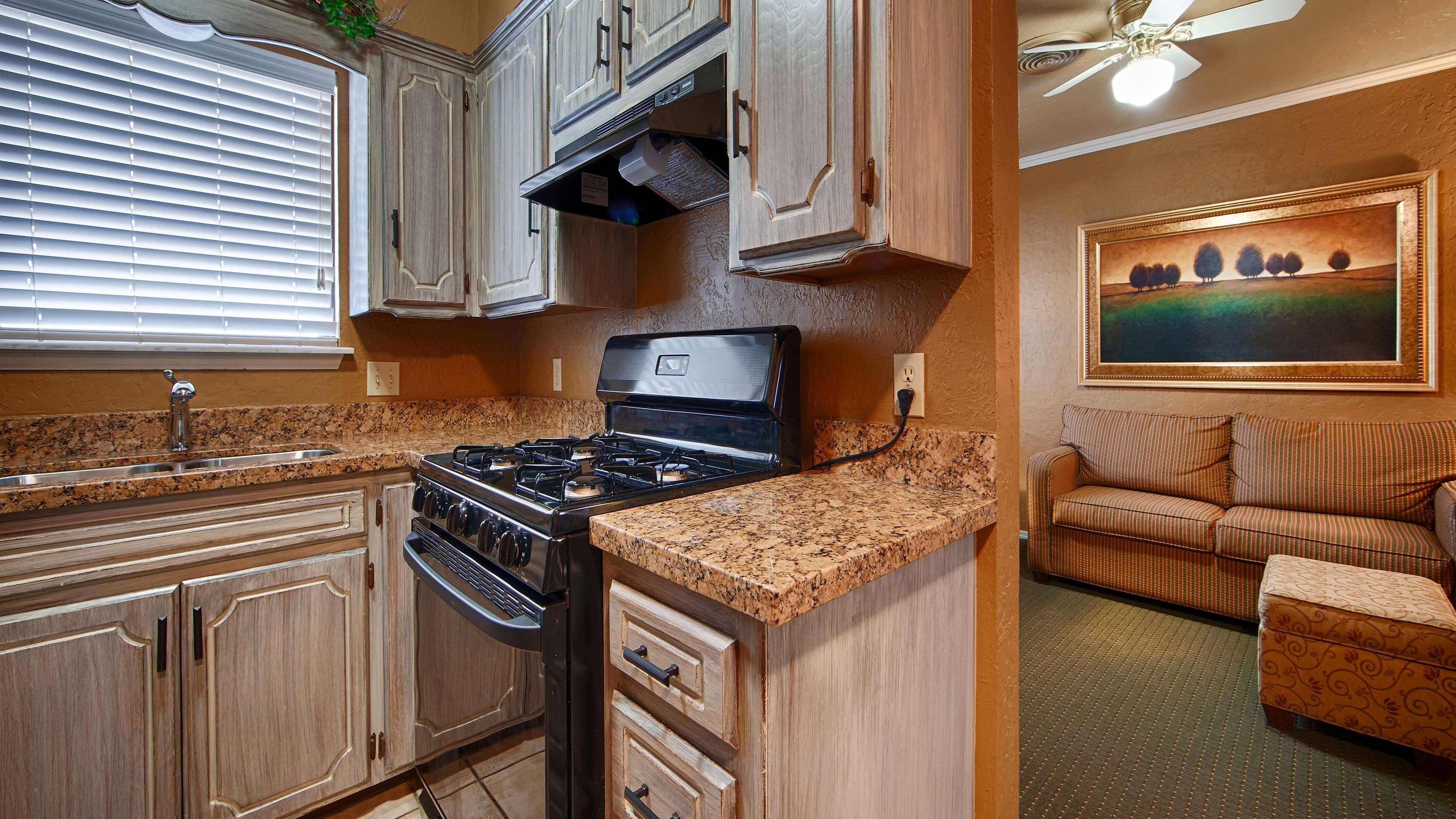 Best Western Plus Weatherford Extérieur photo